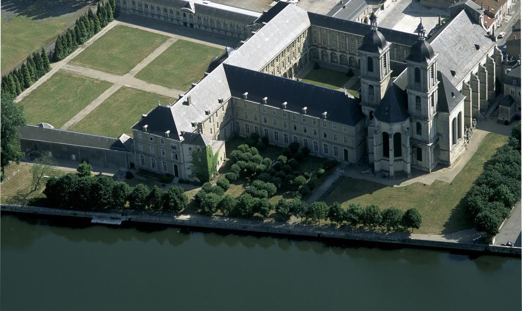 Hotel De L'Abbaye Des Premontres Pont-à-Mousson Exteriér fotografie
